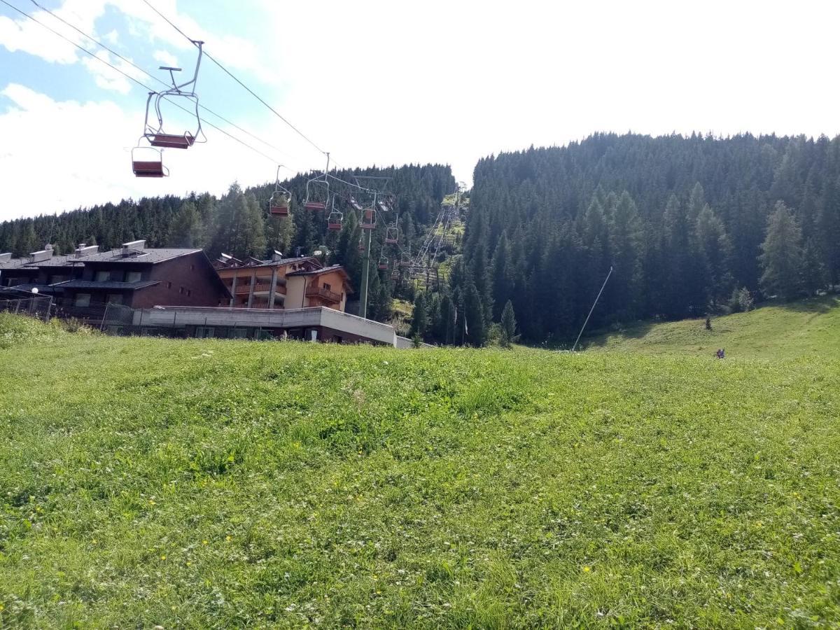 Comodo Alloggio Con Accesso Diretto Alle Piste Santa Caterina Valfurva Eksteriør billede